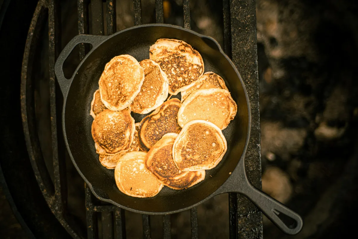 cast iron skillet preheating