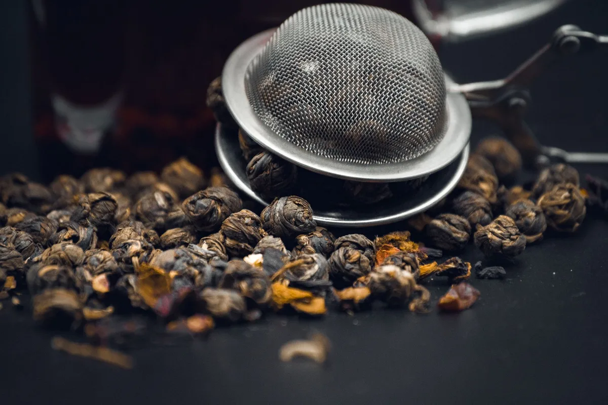 fine vs coarse mesh tea strainer