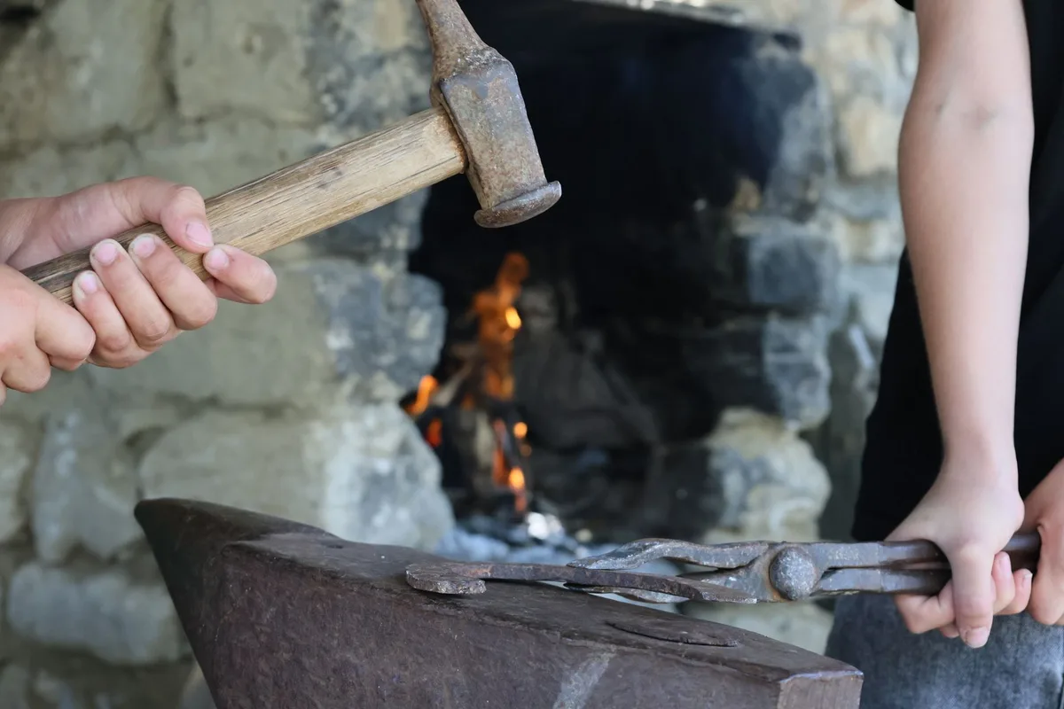 how to make homemade tongs