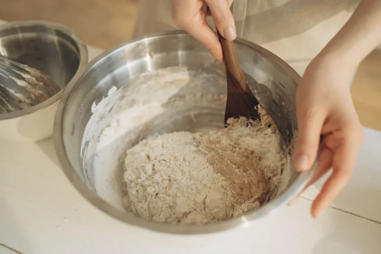 how to use dough whisk