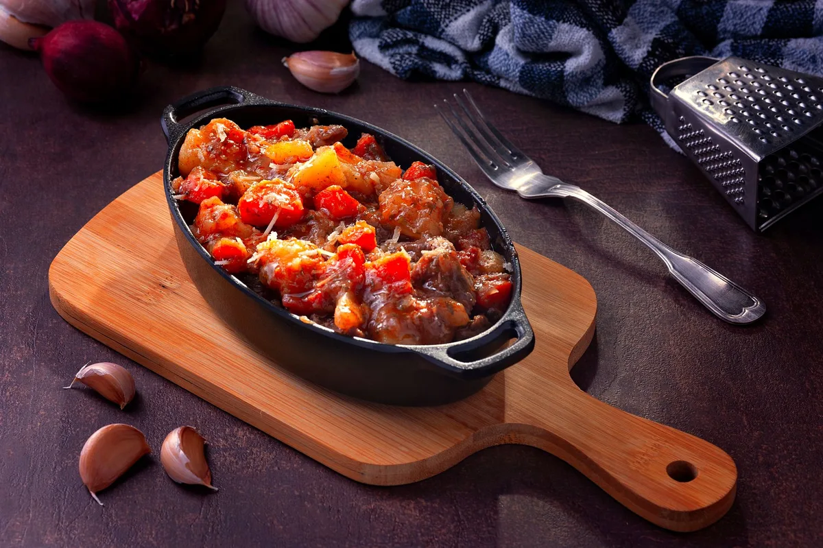 seasoning dutch oven