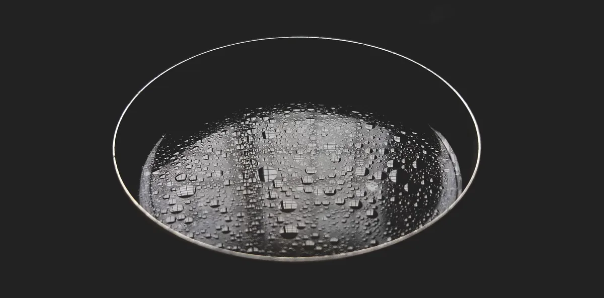 dehumidifier water tank cleaning